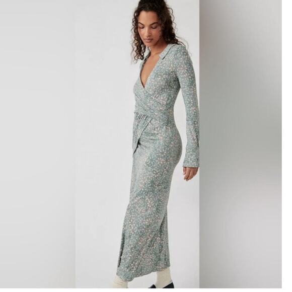 New Free people Shayla wrap midi dress in mint combo print size small - Picture 4 of 10